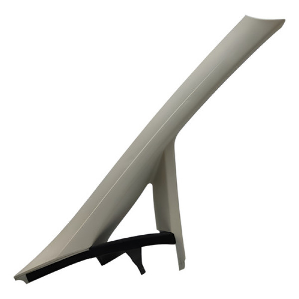 Acabamento Coluna Direita Parabrisa Fiat Linea 1.8 2009 2014