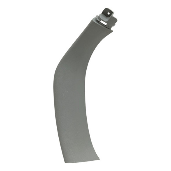 Acabamento Tampa Traseira Direita Kia Sorento 2010 2013