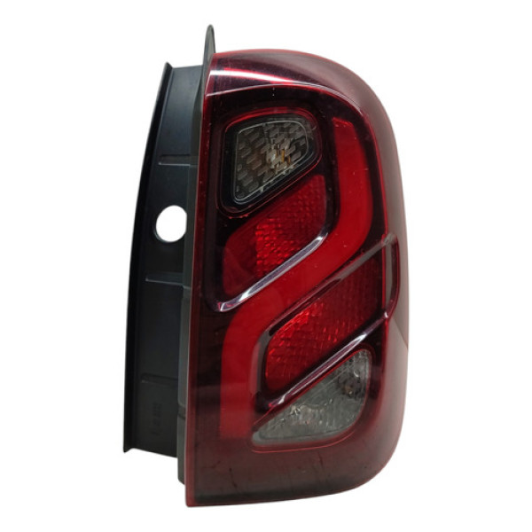 Lanterna Traseira Direita  Renault Duster 2014 2017